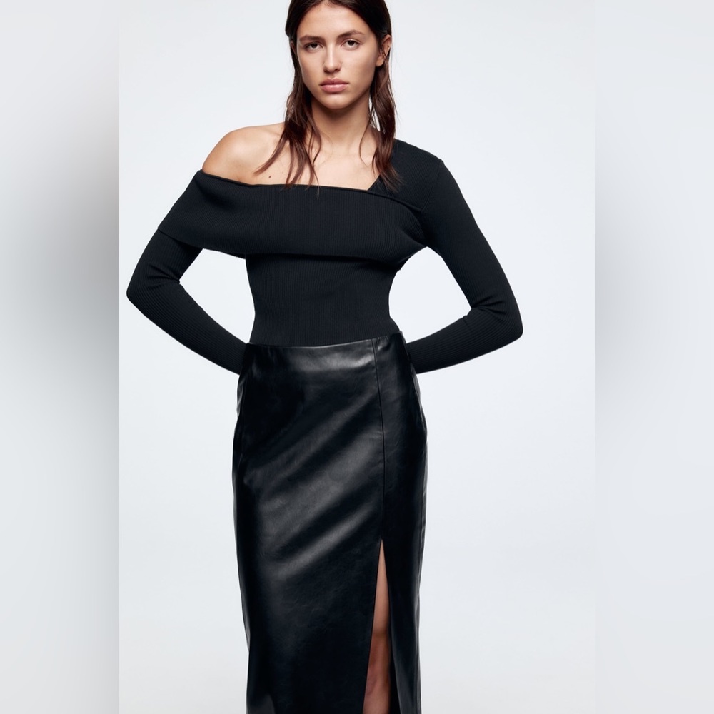 NWT Zara One Shoulder Black Knit Sweater